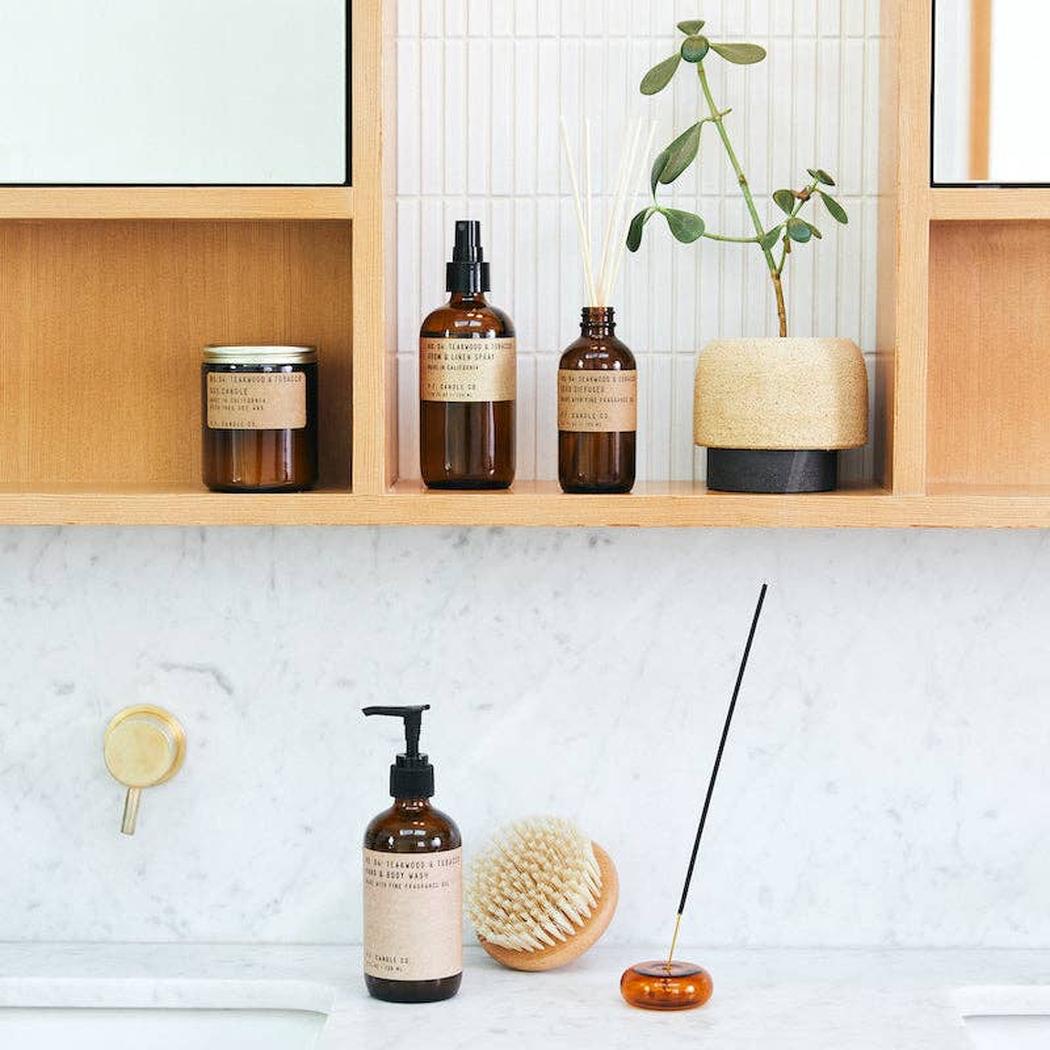 P.F. Candle Co.  -  Teakwood & Tobacco Reed Diffuser 柚木和煙草 藤支擴散器